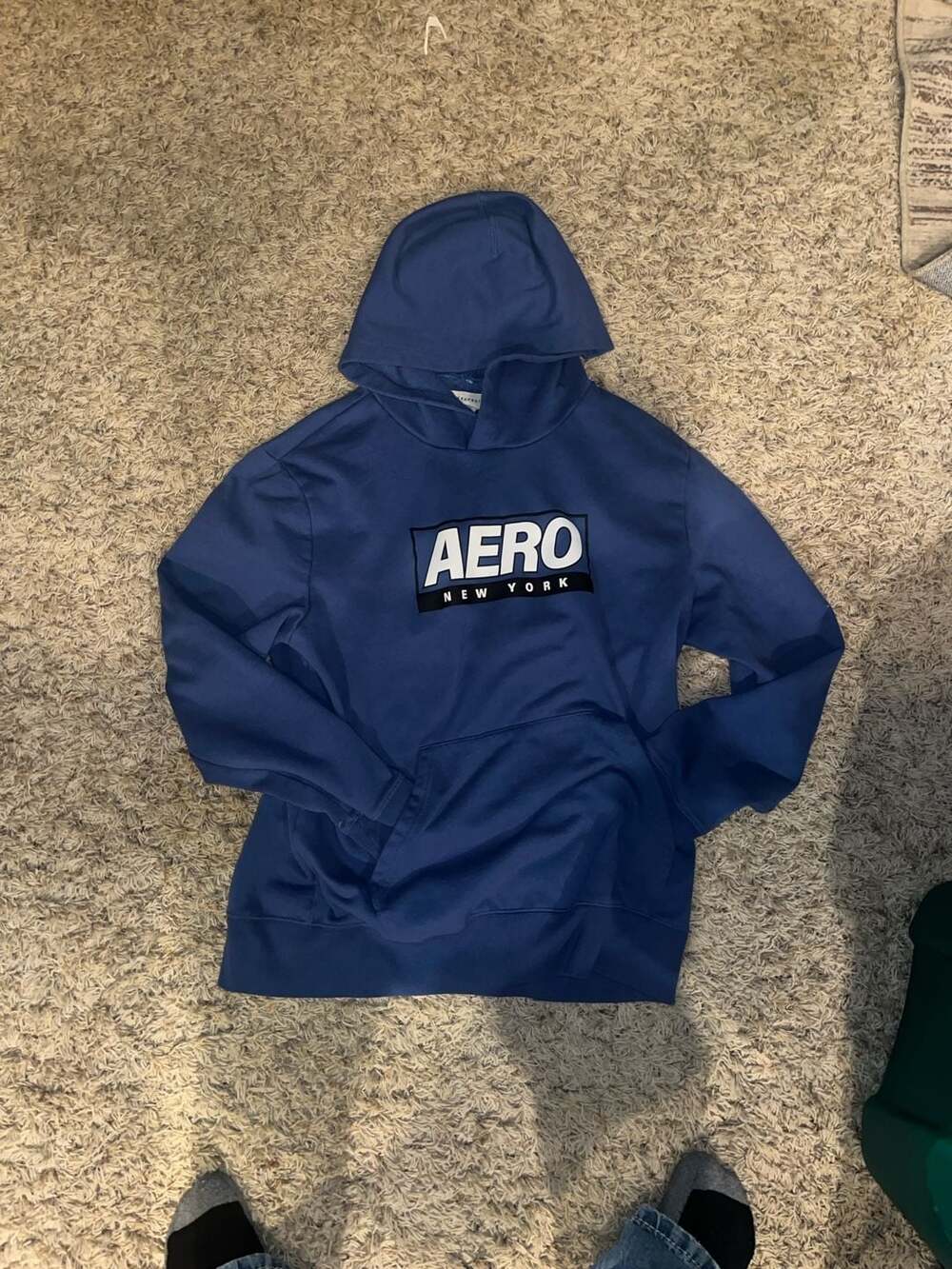 Aeropostale Men's AERO New York Box Logo Pullover Hoodie Blue L
